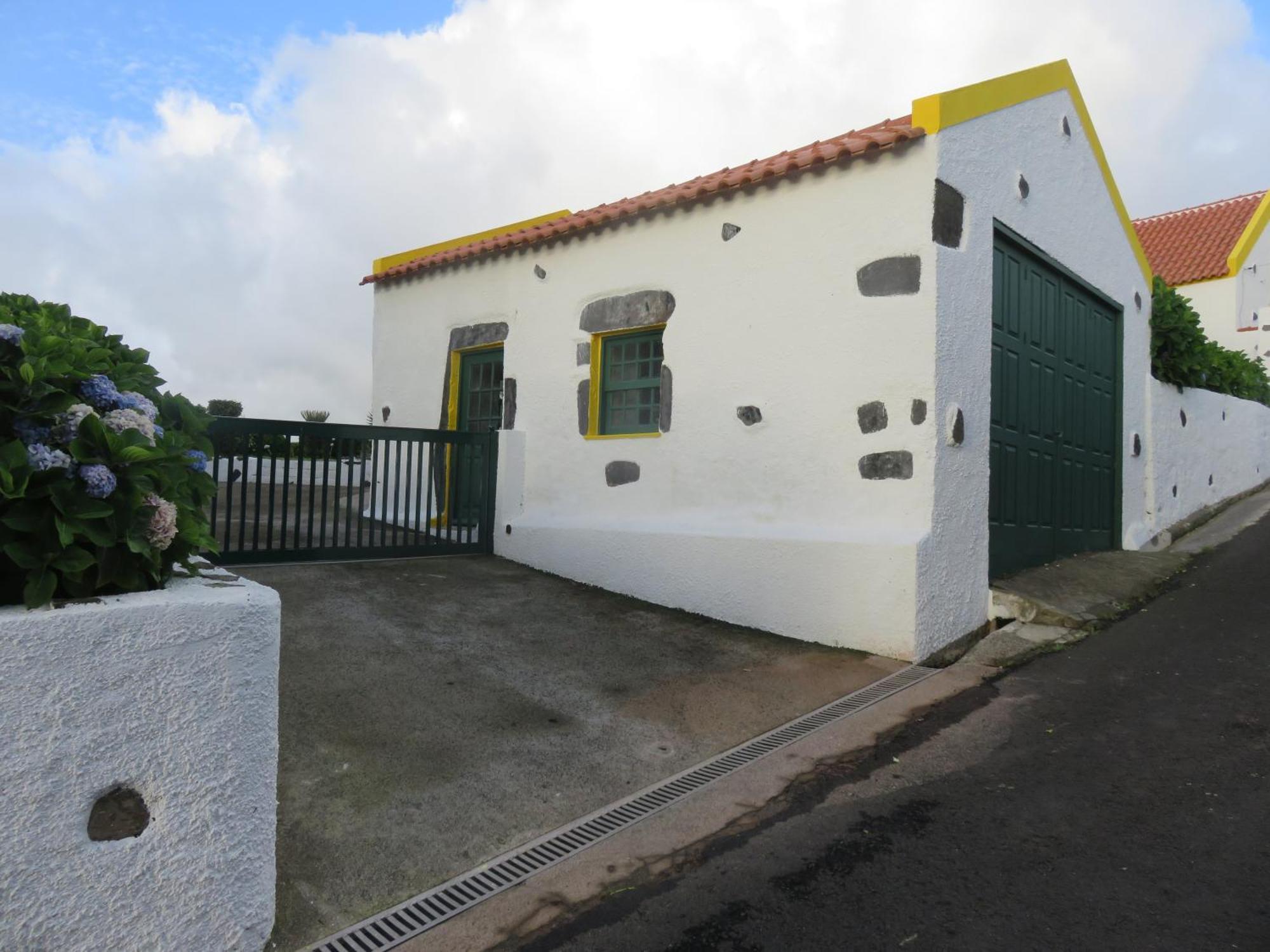 Villa Cedros Santa Cruz das Flores Luaran gambar